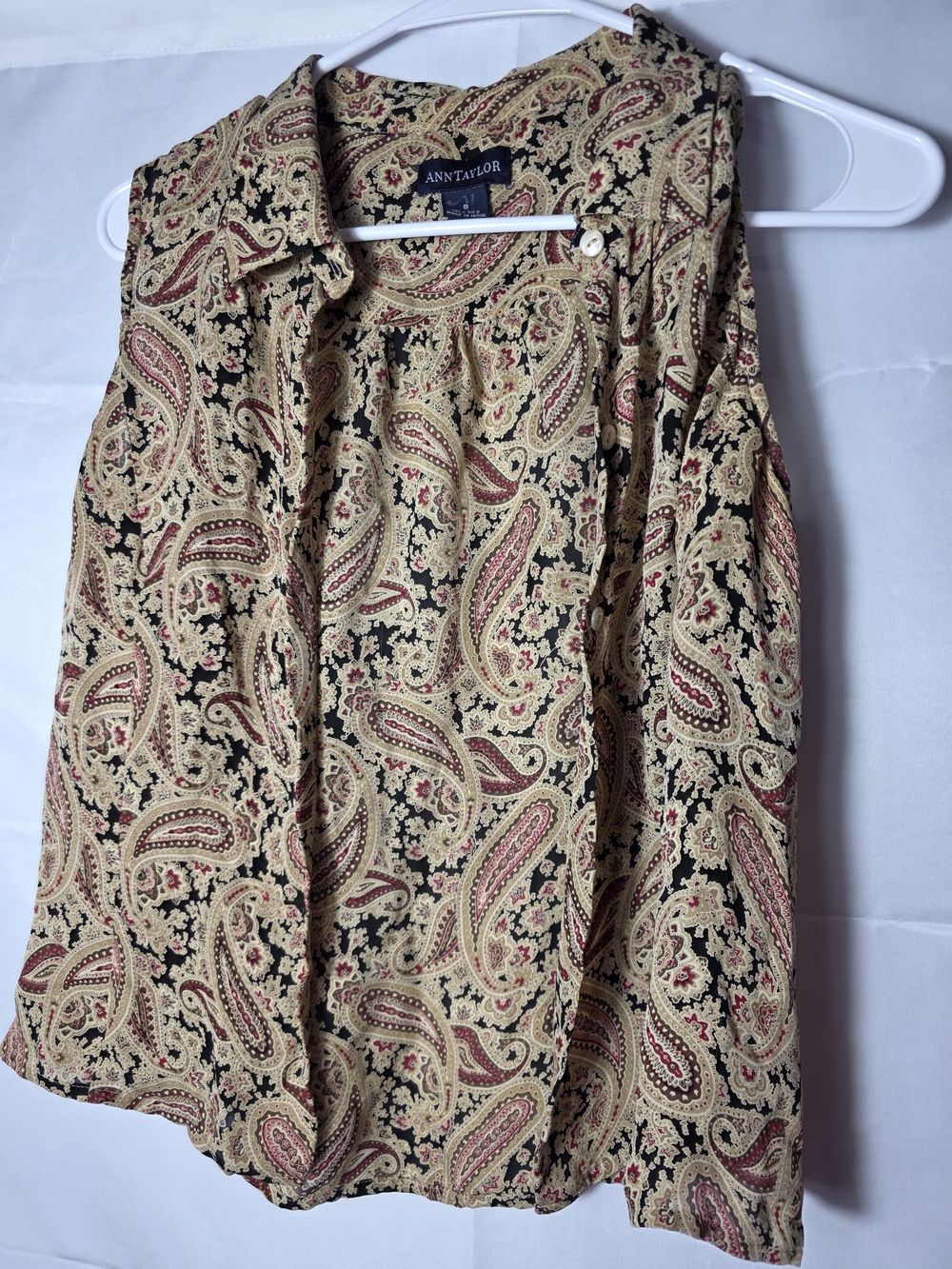 Ann Taylor Paisley Sleeveless Collared Blouse in Beige and Pink 100% Silk Size 8